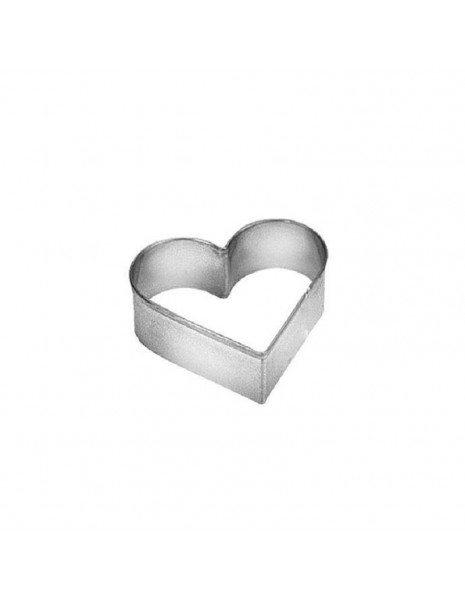 TAGLIAPASTA A CUORE